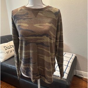 C&C California Lightweight Camo Sweatshirt (Size M)
